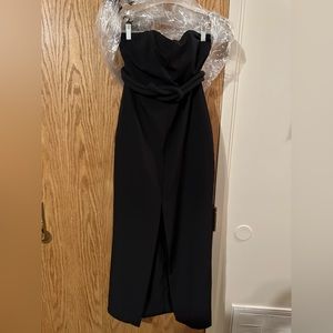 Jewel Badgley Mischka Strapless Column Gown with Knotted Belt